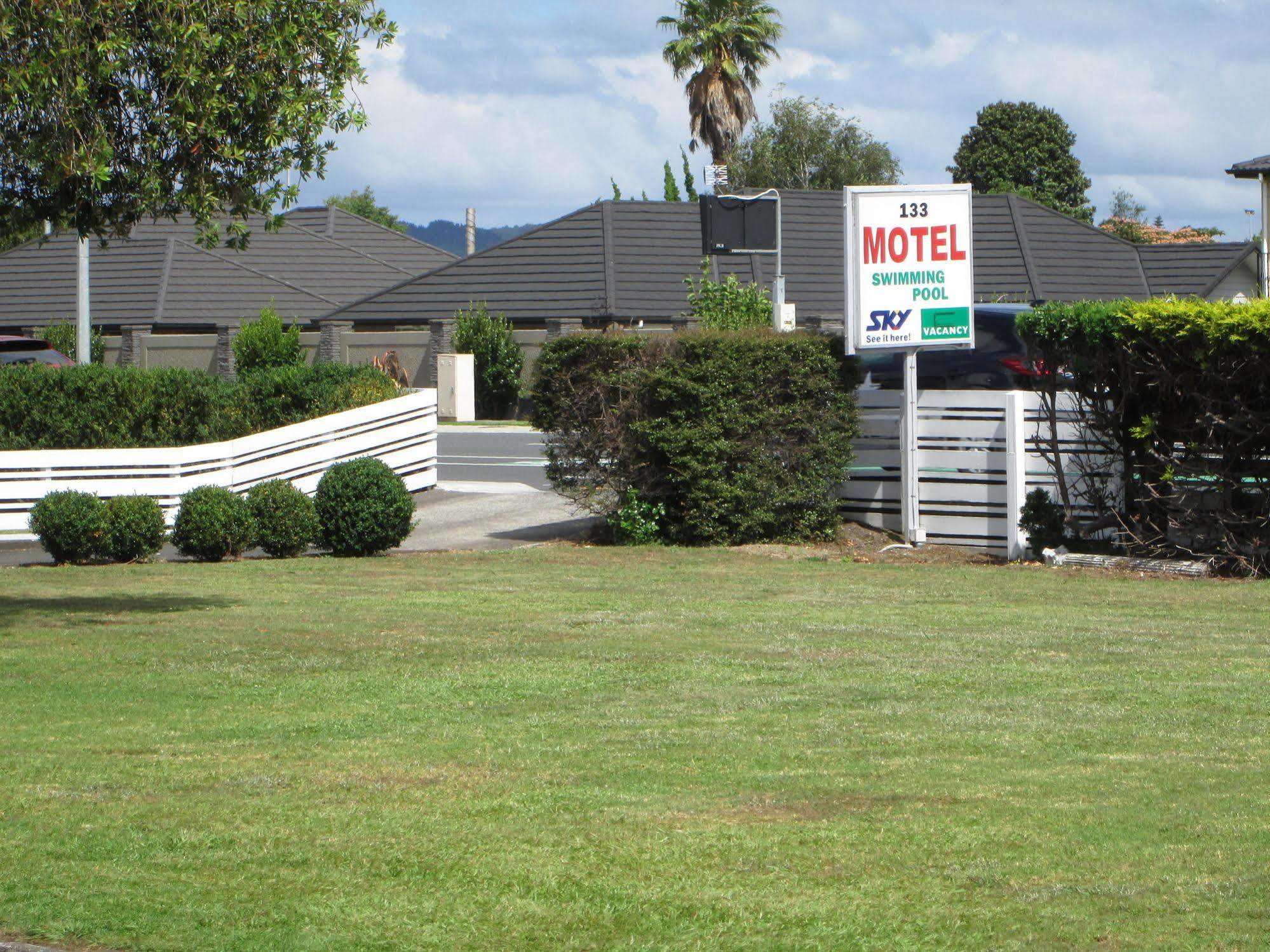 Colonial Motel Papakura Zewnętrze zdjęcie